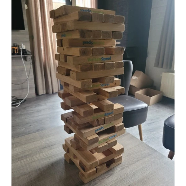 Mega jenga