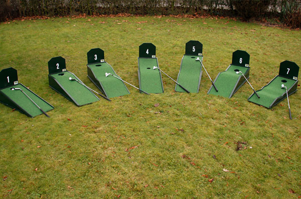 Midget golf senior
