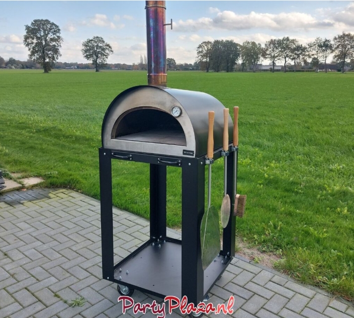 Pizza oven